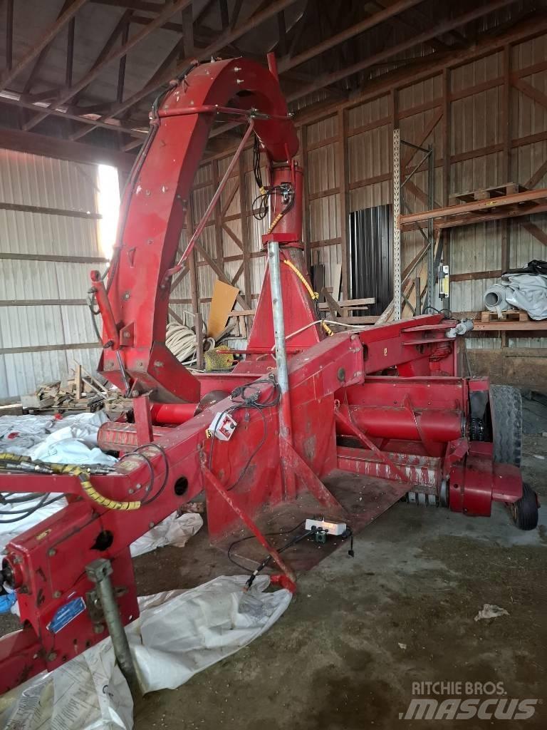 JF 1350 Silaj makinasi