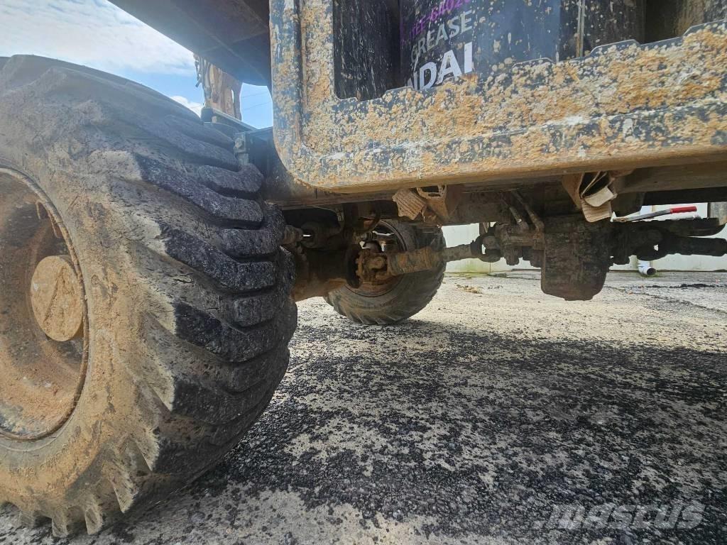 Hyundai HW60 Lastik tekerli ekskavatörler