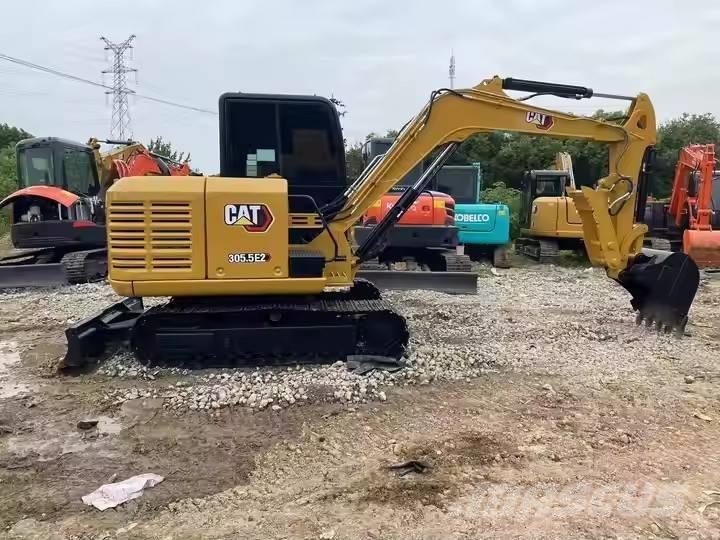 CAT 305.5 E 2 Paletli ekskavatörler