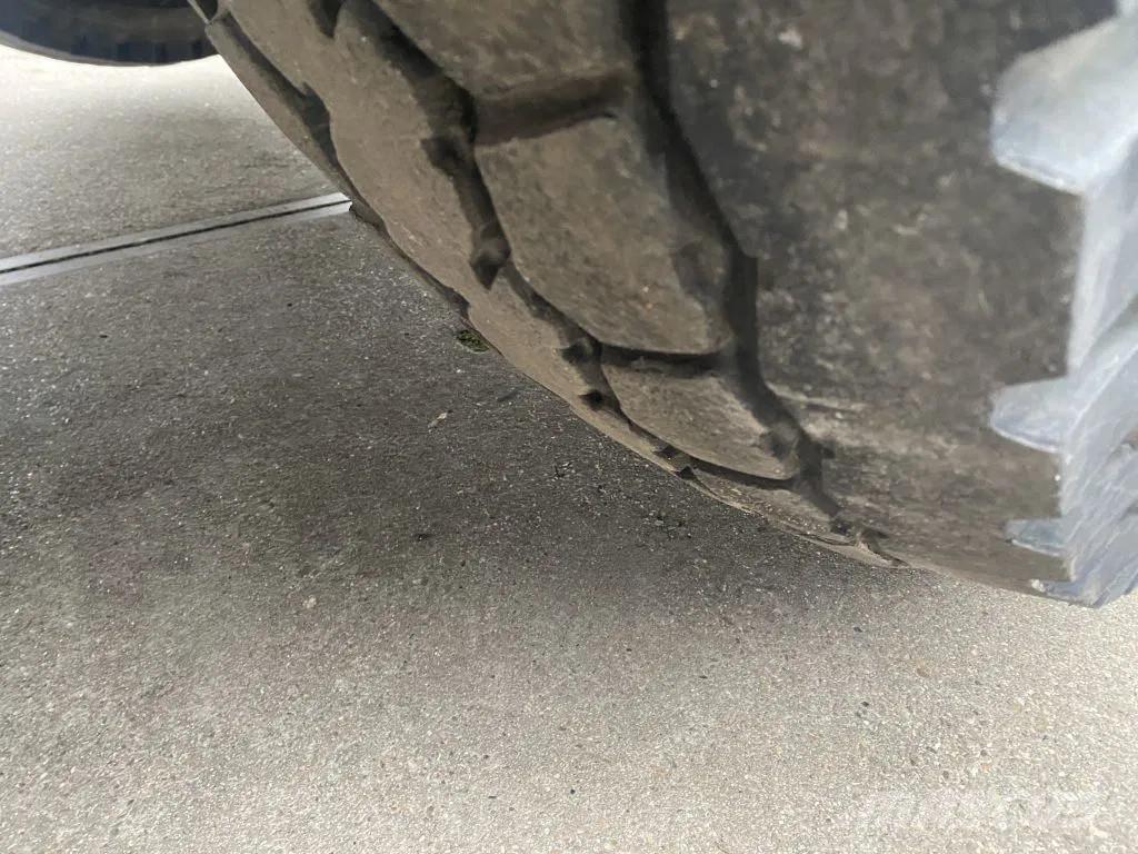 Liebherr LTM1030 Yol-Arazi Tipi Vinçler (AT)