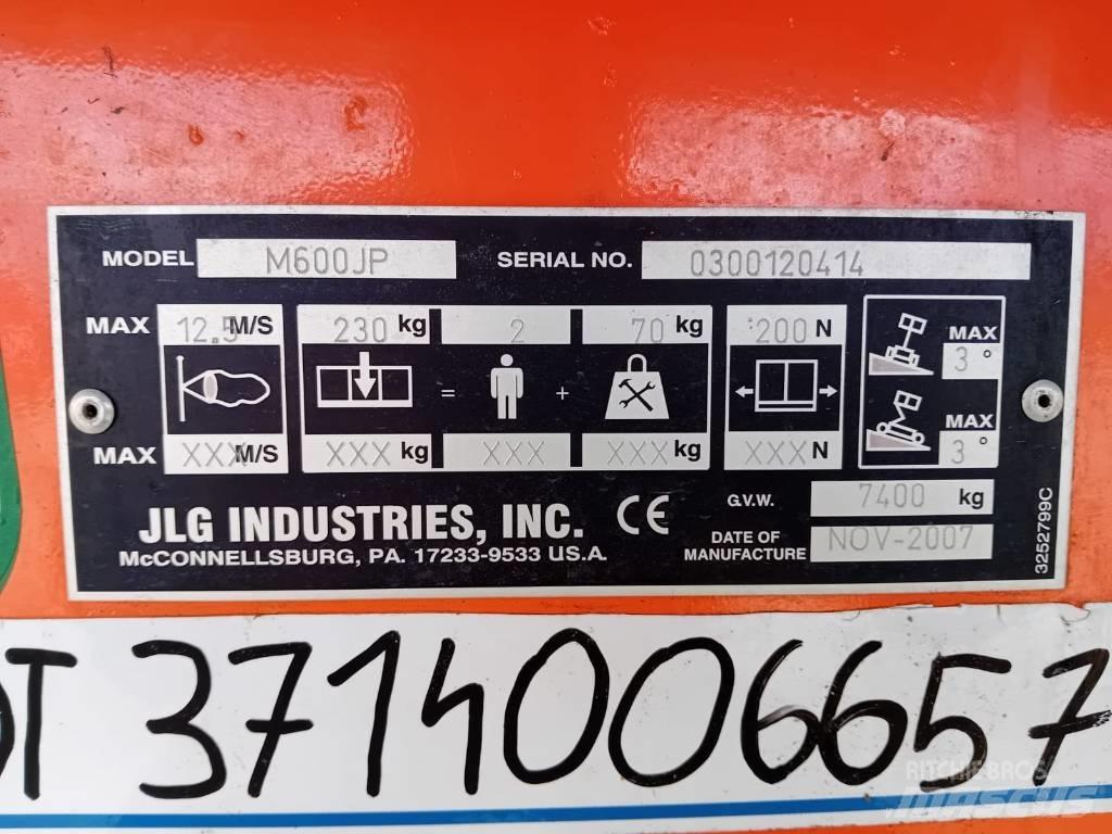 JLG M 600 JP Körüklü personel platformları