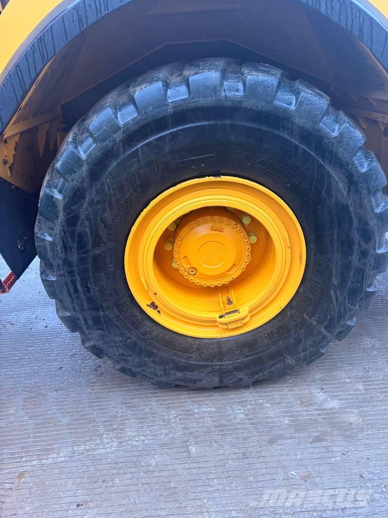 Volvo A 30 G Belden kirma kaya kamyonu