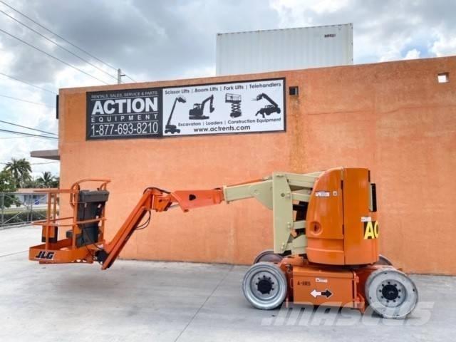 JLG E 300 AJP Diger