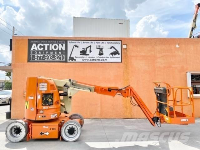 JLG E 300 AJP Diger