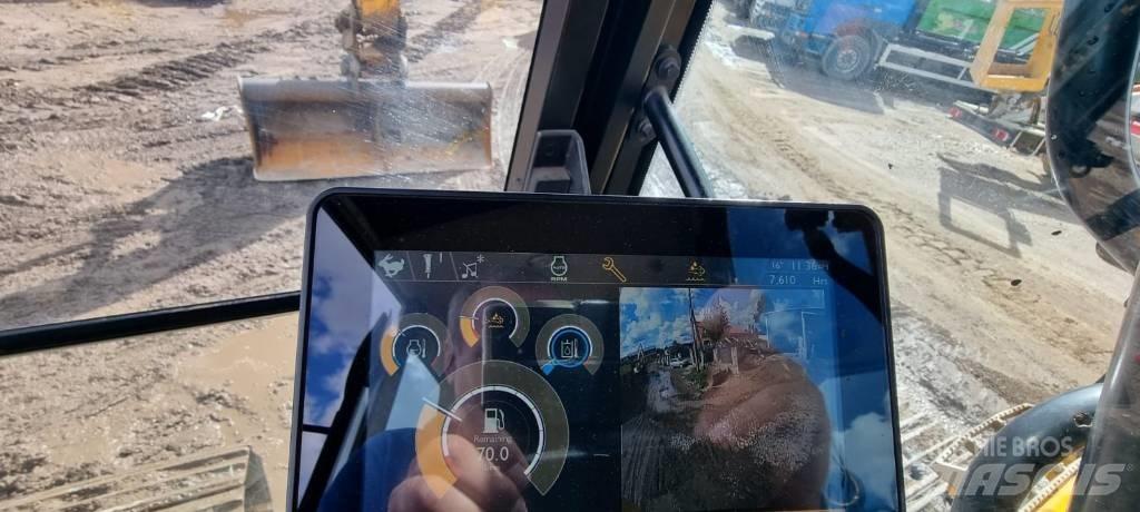 JCB 220X LC Paletli ekskavatörler