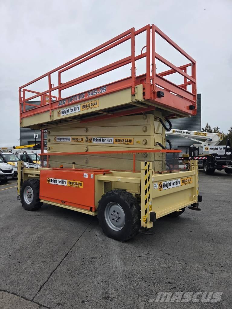 Liftlux 245-25 Makasli platformlar