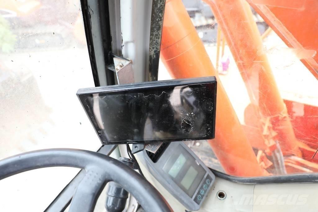Doosan DH 150 W-7 Lastik tekerli ekskavatörler