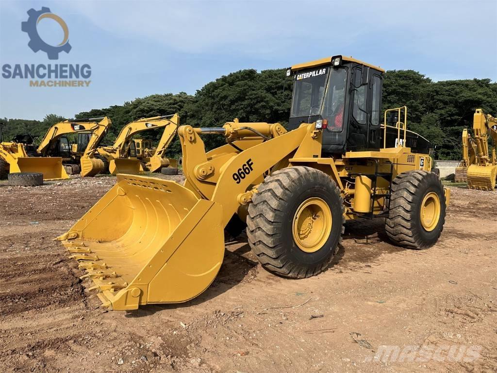 CAT 966 F Tekerlekli yükleyiciler