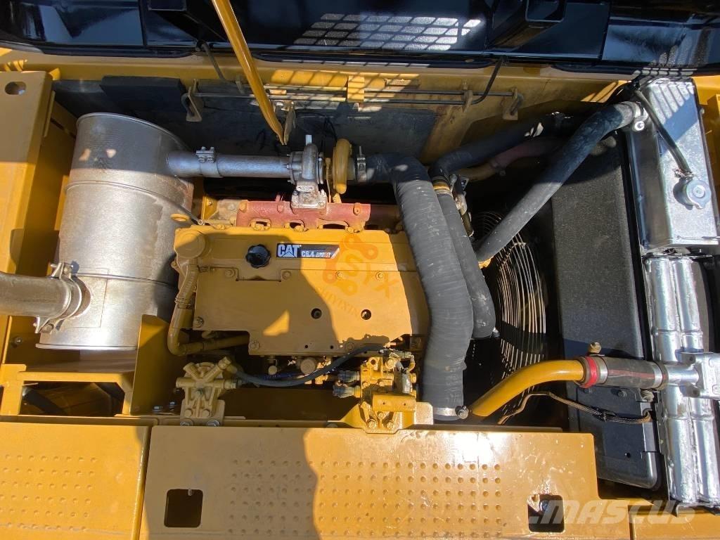 CAT CAT320 D2 Paletli ekskavatörler