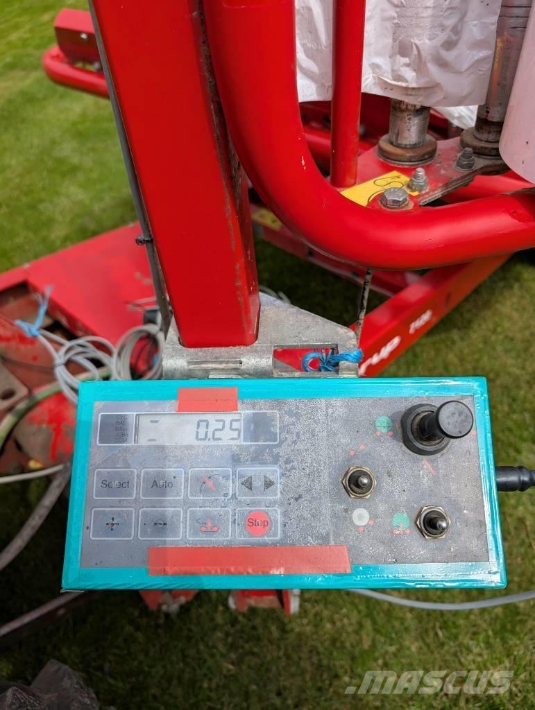 Kverneland 7120 Balya sarma makinalari