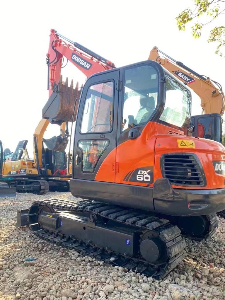 Doosan dx60 Paletli ekskavatörler