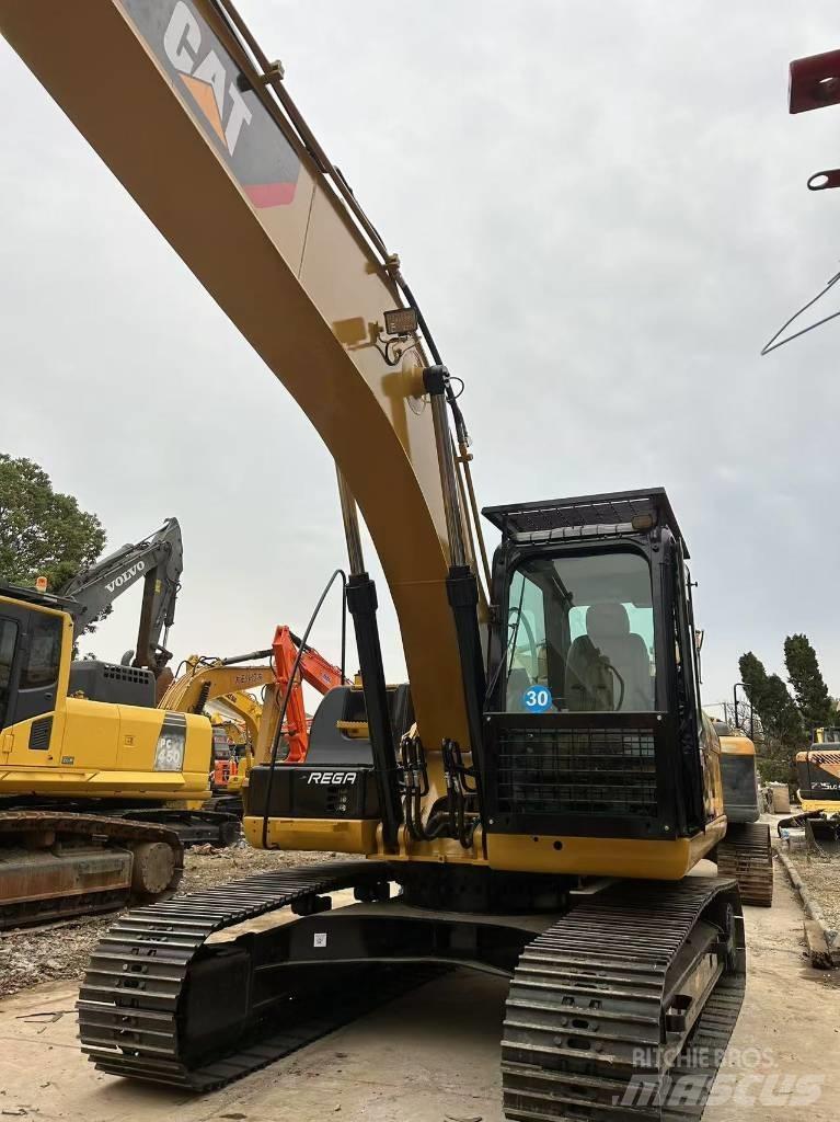 CAT 320 D Paletli ekskavatörler