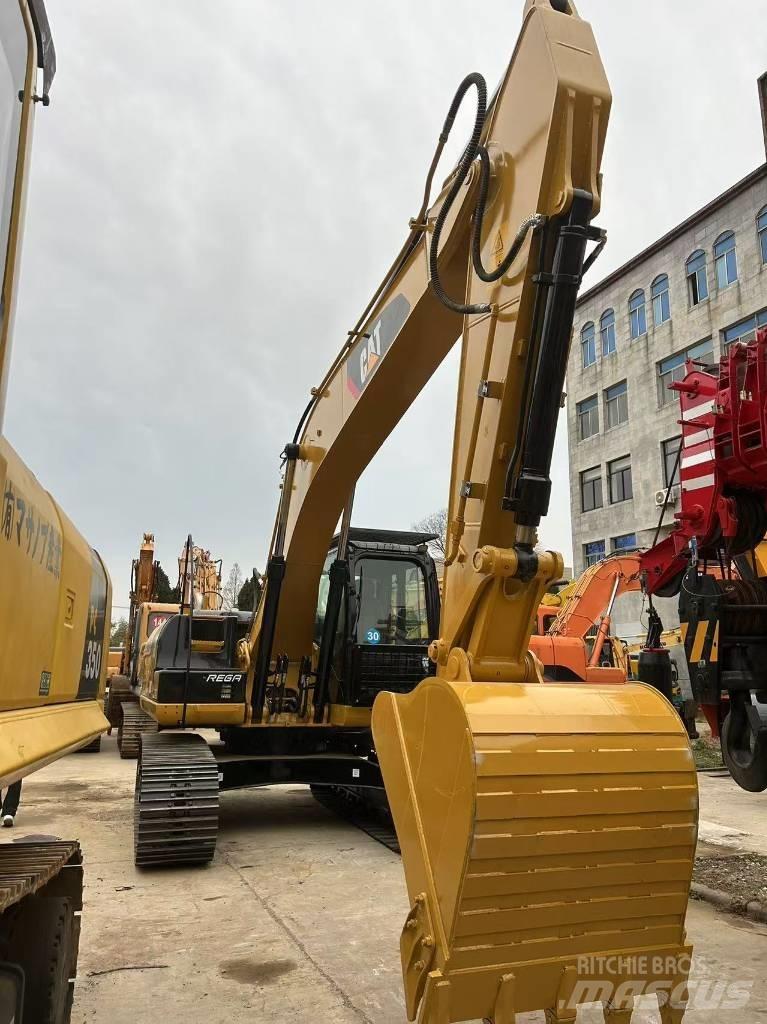 CAT 320 D Paletli ekskavatörler