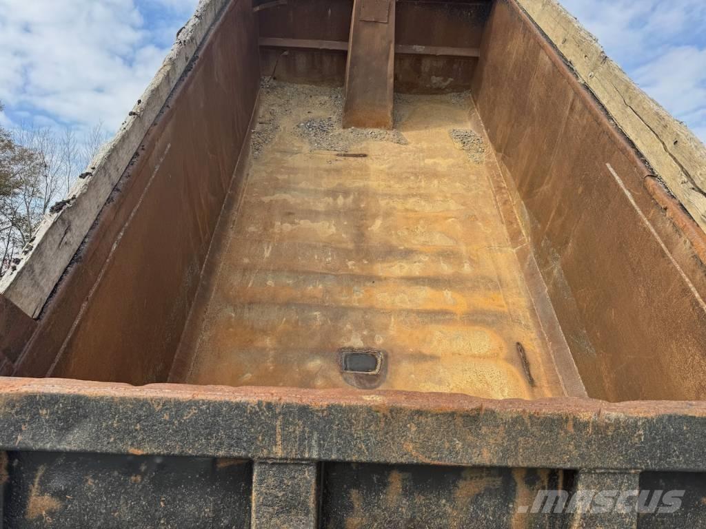 Mack RD 688 S Damperli kamyonlar