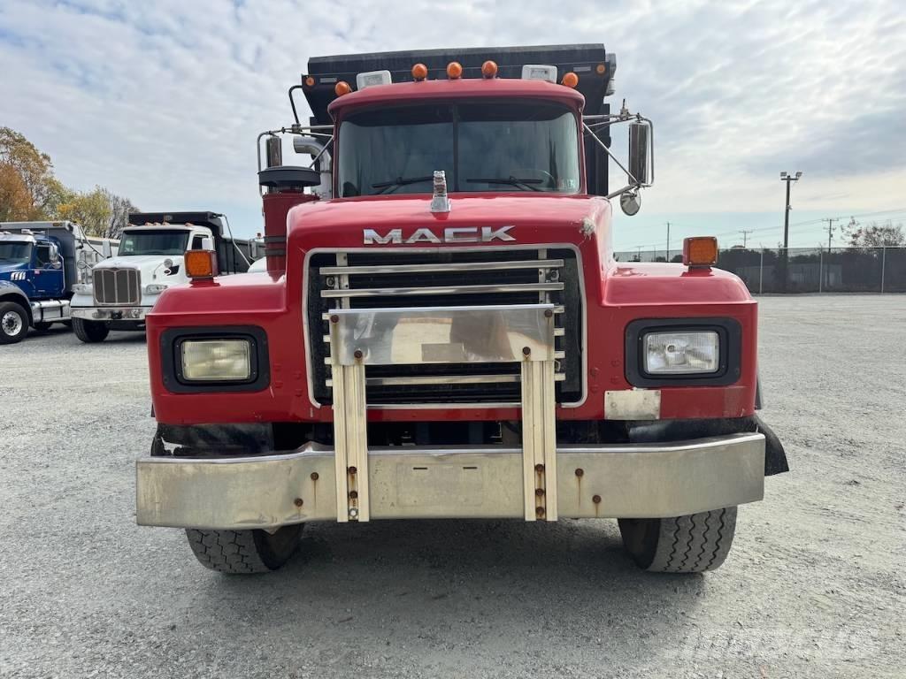 Mack RD 688 S Damperli kamyonlar