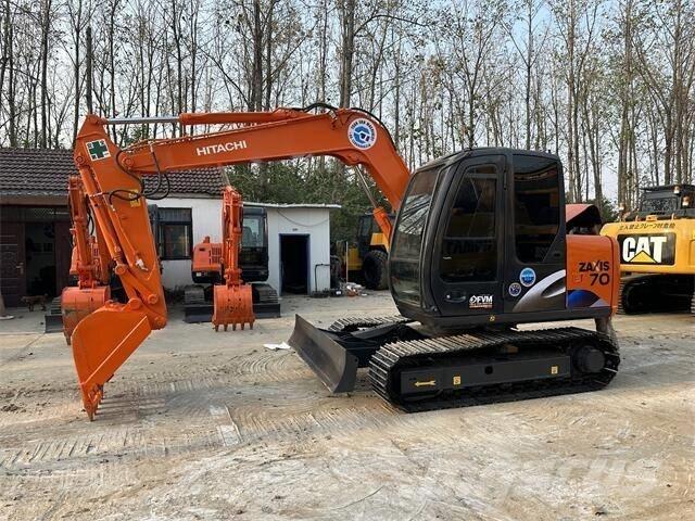 Hitachi ZX70 Paletli ekskavatörler