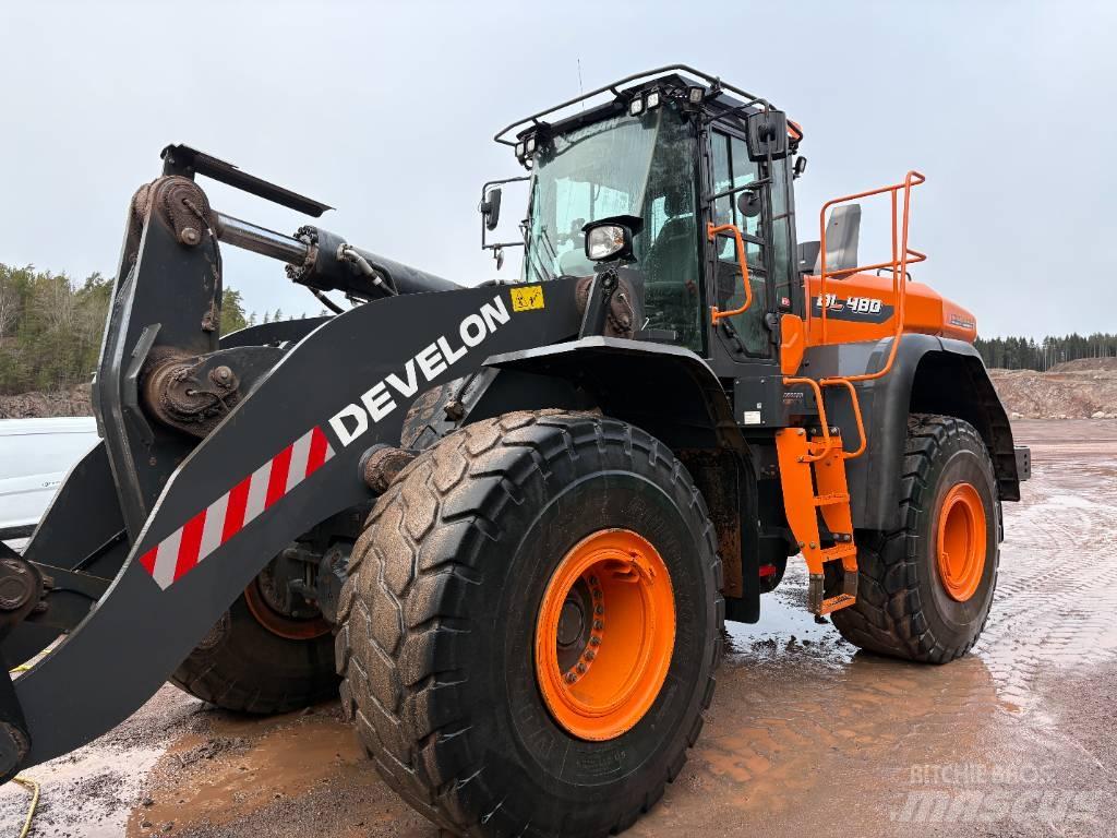 Develon DL480-7 Tekerlekli yükleyiciler