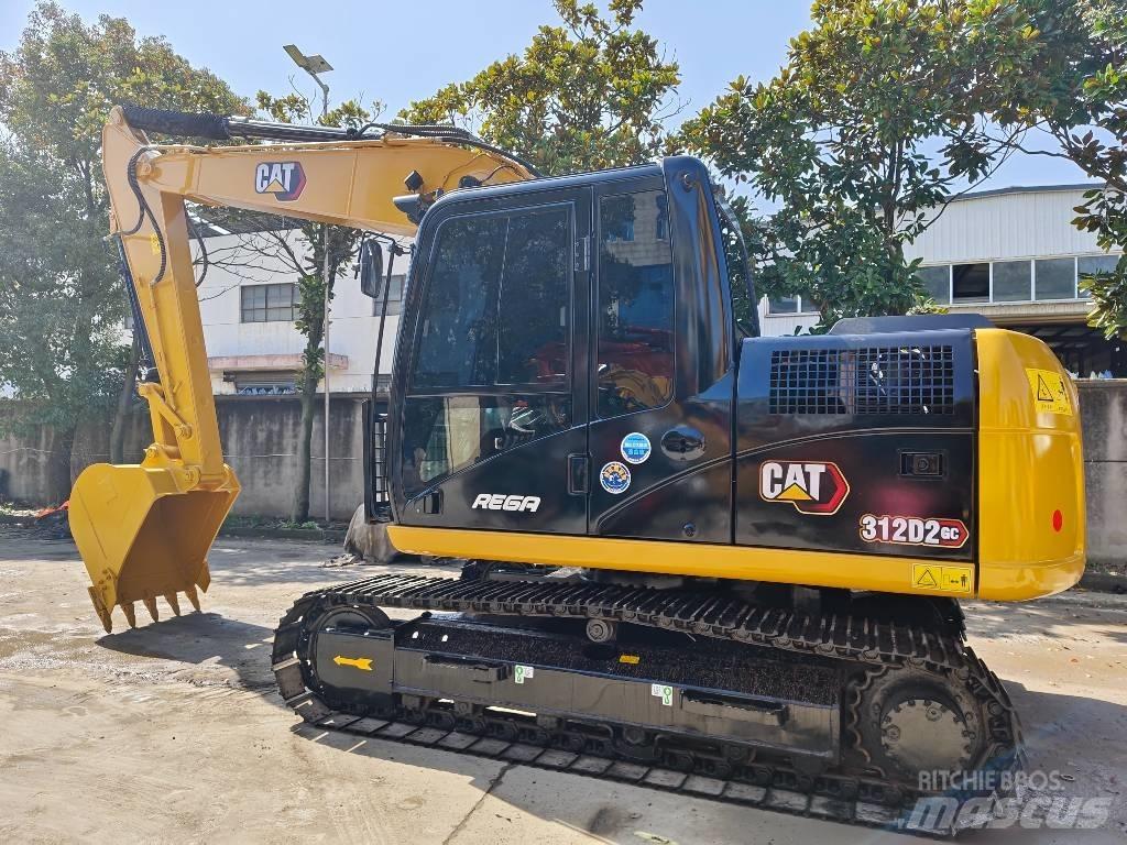 CAT 312d Paletli ekskavatörler
