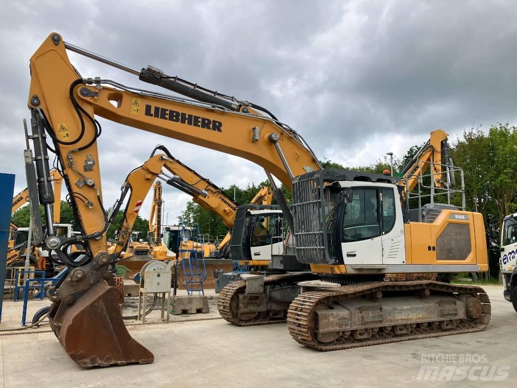 Liebherr R 945 Paletli ekskavatörler