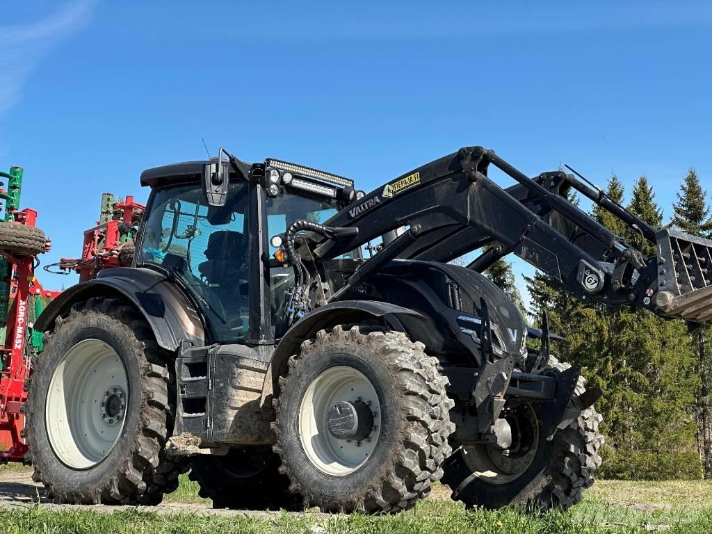 Valtra T 255 Versu Traktörler