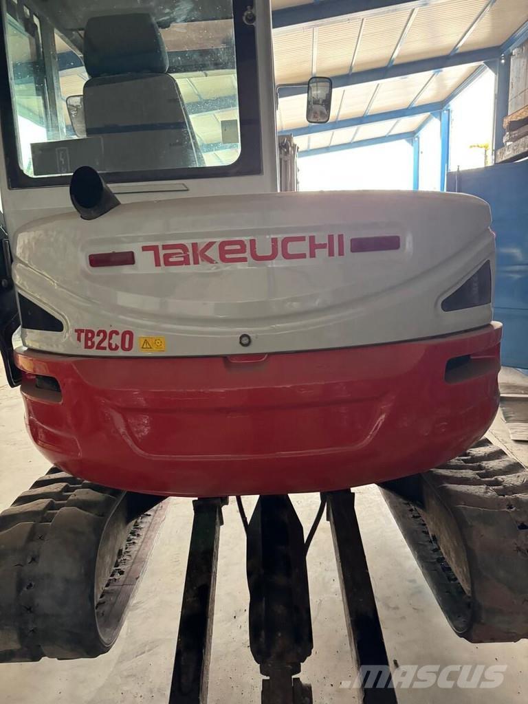 Takeuchi TB260 Mini ekskavatörler, 7 tona dek