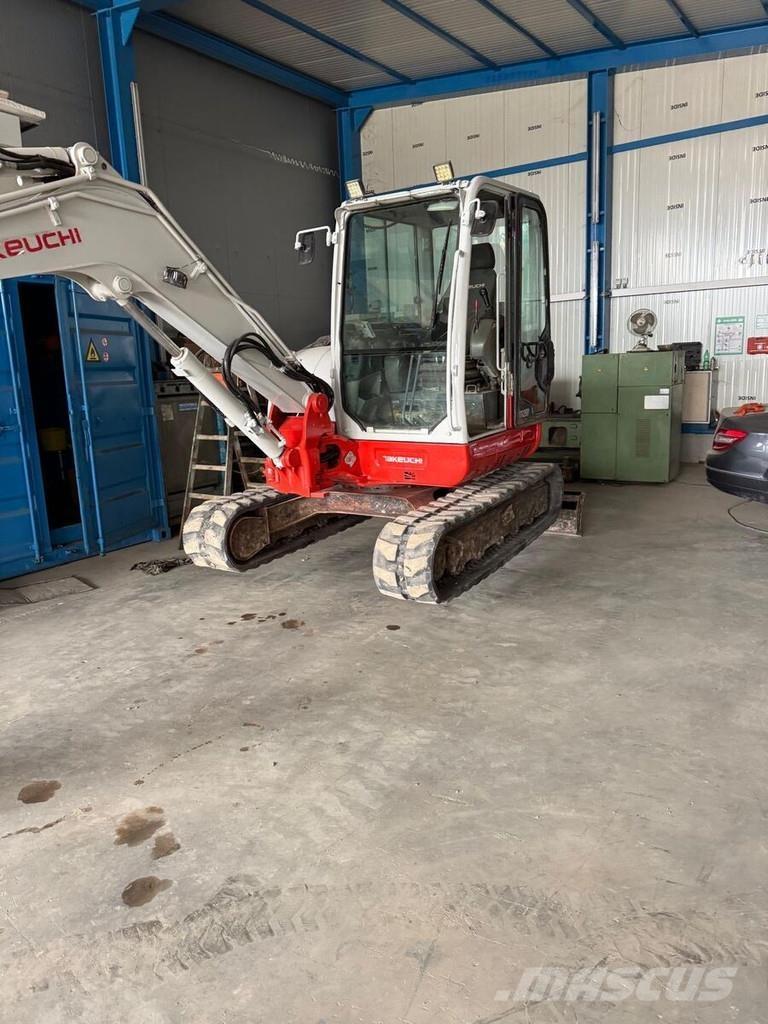 Takeuchi TB260 Mini ekskavatörler, 7 tona dek