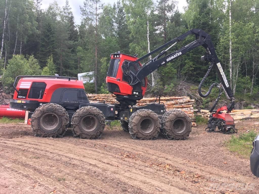 Komatsu 931 XC Biçerdöverler