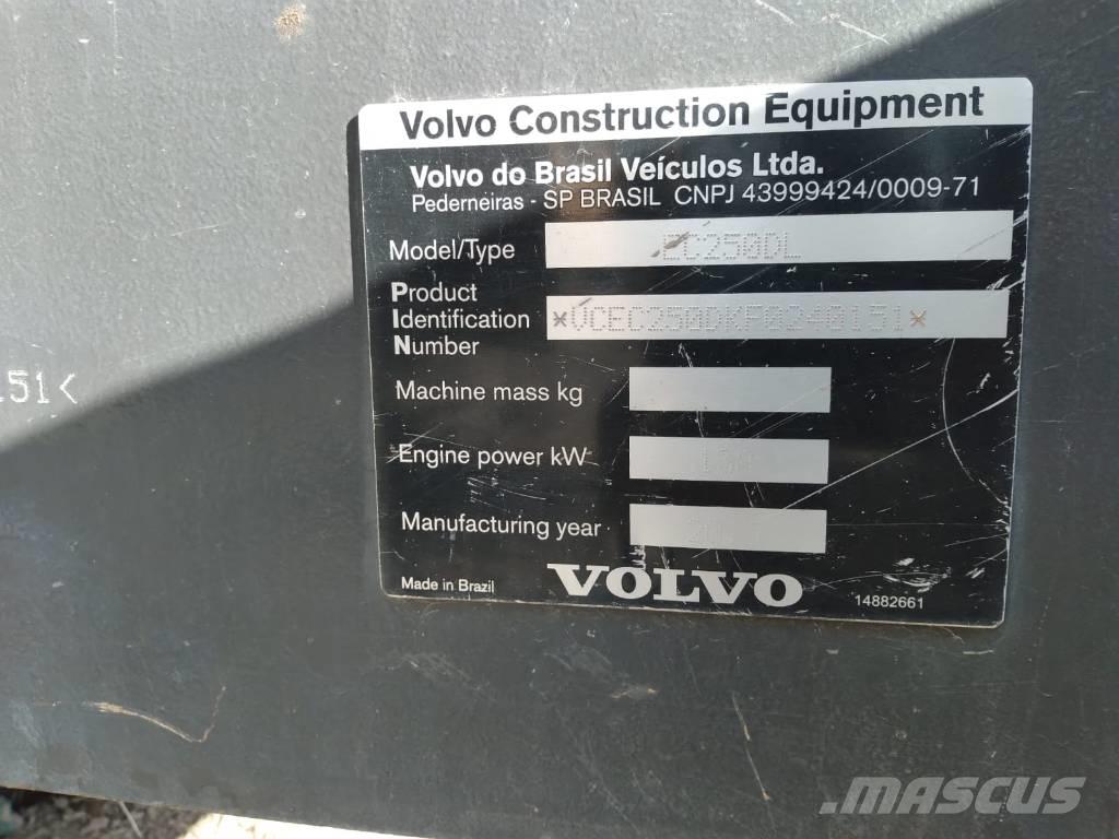 Volvo EC 250 D L Paletli ekskavatörler