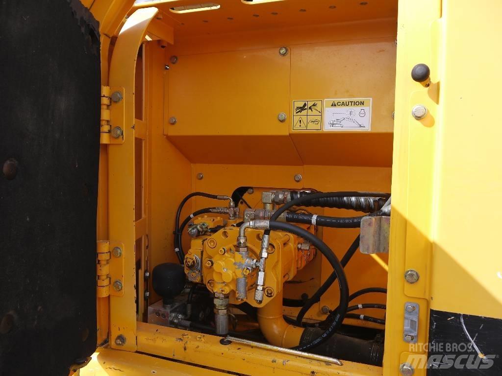 Hyundai R 140 LC-7 Paletli ekskavatörler