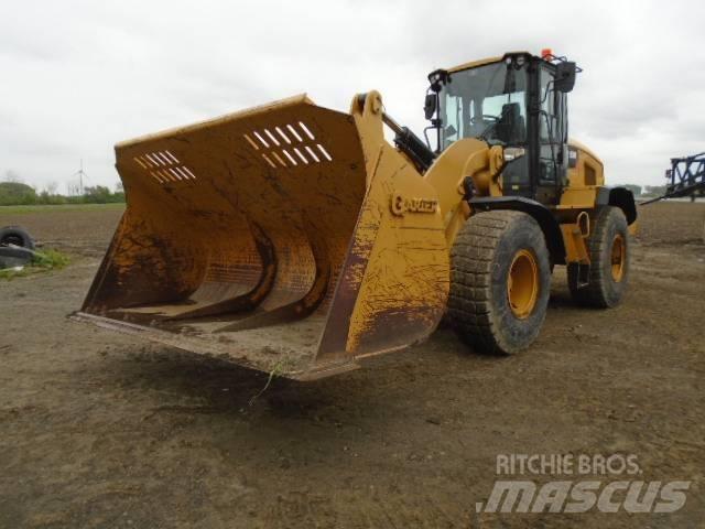 CAT 938M Tekerlekli yükleyiciler