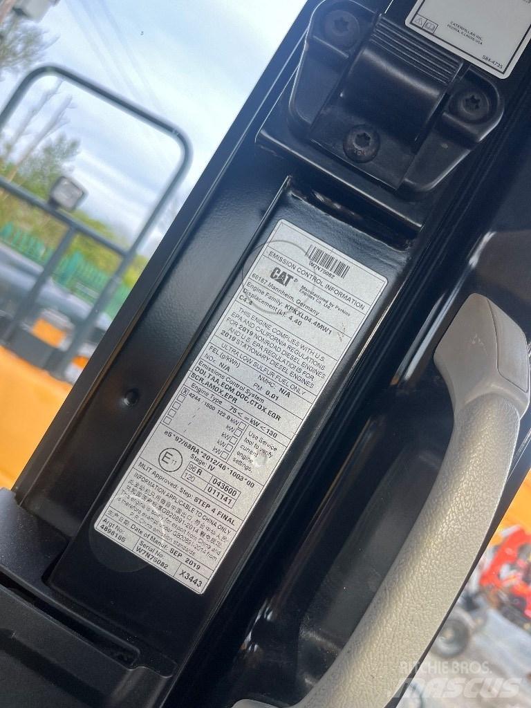 CAT 320 Paletli ekskavatörler