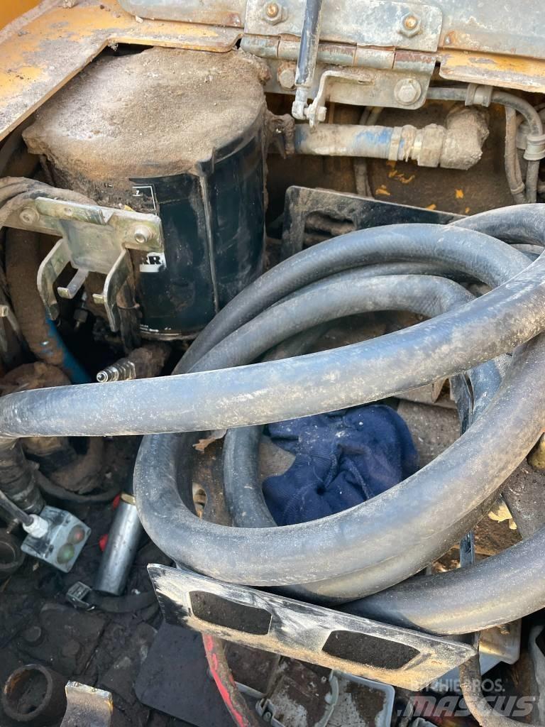 Liebherr R 926 LC Paletli ekskavatörler
