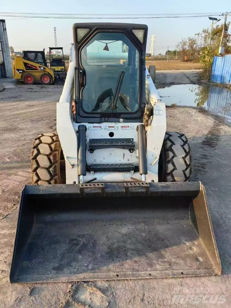 Bobcat S 300 Skid steer loderler
