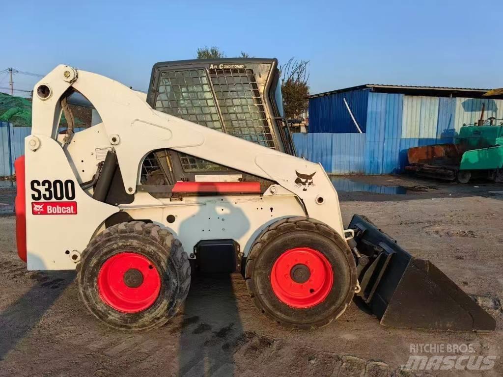 Bobcat S 300 Skid steer loderler
