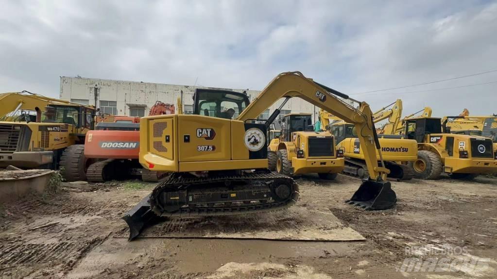 CAT 307 Midi ekskavatörler 7 - 12 t