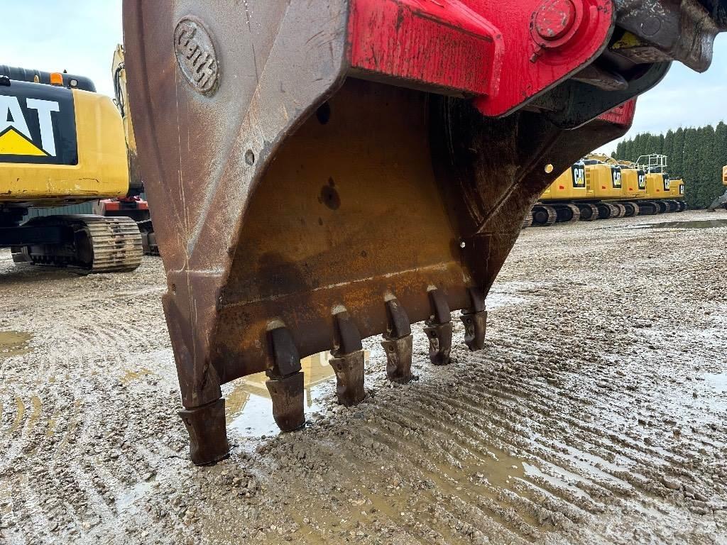 Volvo EC 220 EL Paletli ekskavatörler
