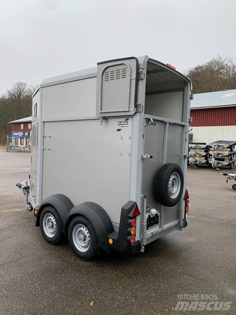 Ifor Williams HB403 Hayvan nakil römorklari