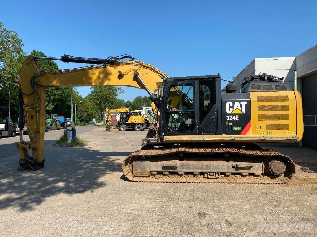CAT 324E Paletli ekskavatörler