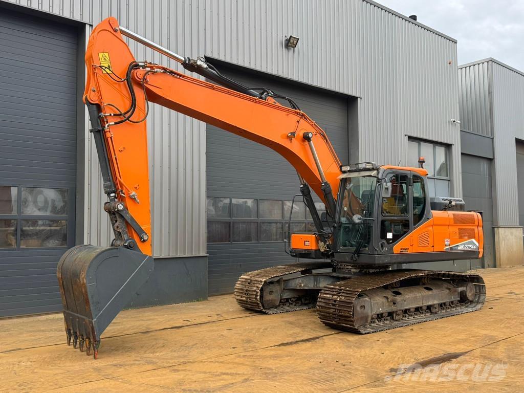 Doosan DX225LC-7 Özel ekskavatörler