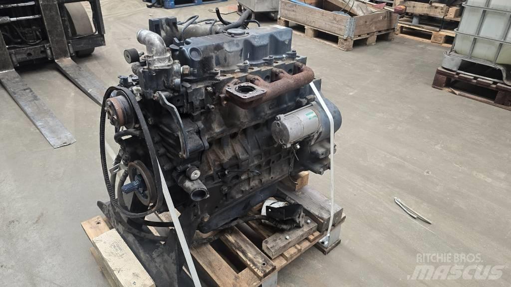 Kubota V2403 Motorlar