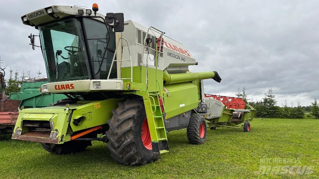 CLAAS Medion 310 Biçerdöverler