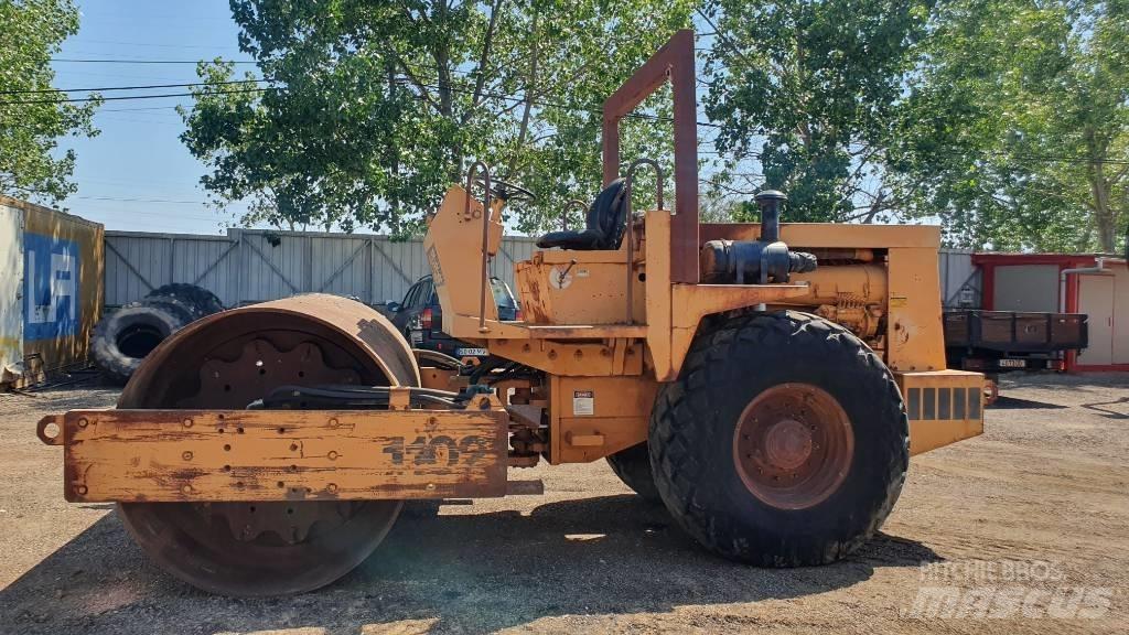 Vibromax 1102 Tek tamburlu silindirler