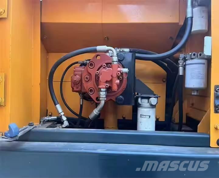 Hyundai R220LC-9S Paletli ekskavatörler