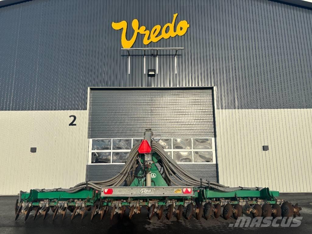 Samson CM 7.5 Sivi gübre ve ilaç tankerleri