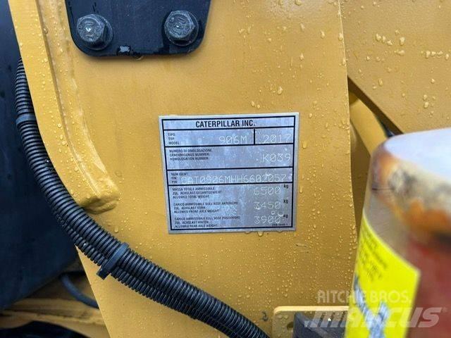 CAT  906M Tekerlekli yükleyiciler