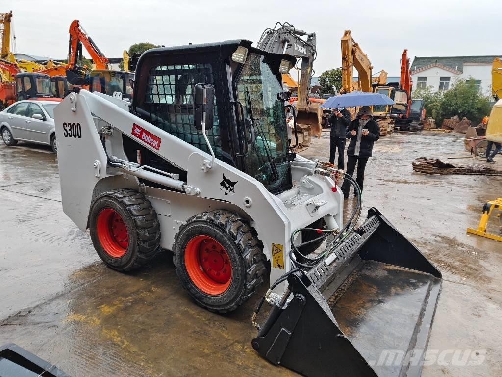 Bobcat S 300 Skid steer loderler