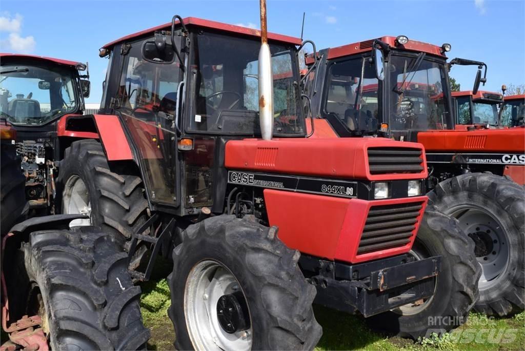 Case IH 844 XL Traktörler