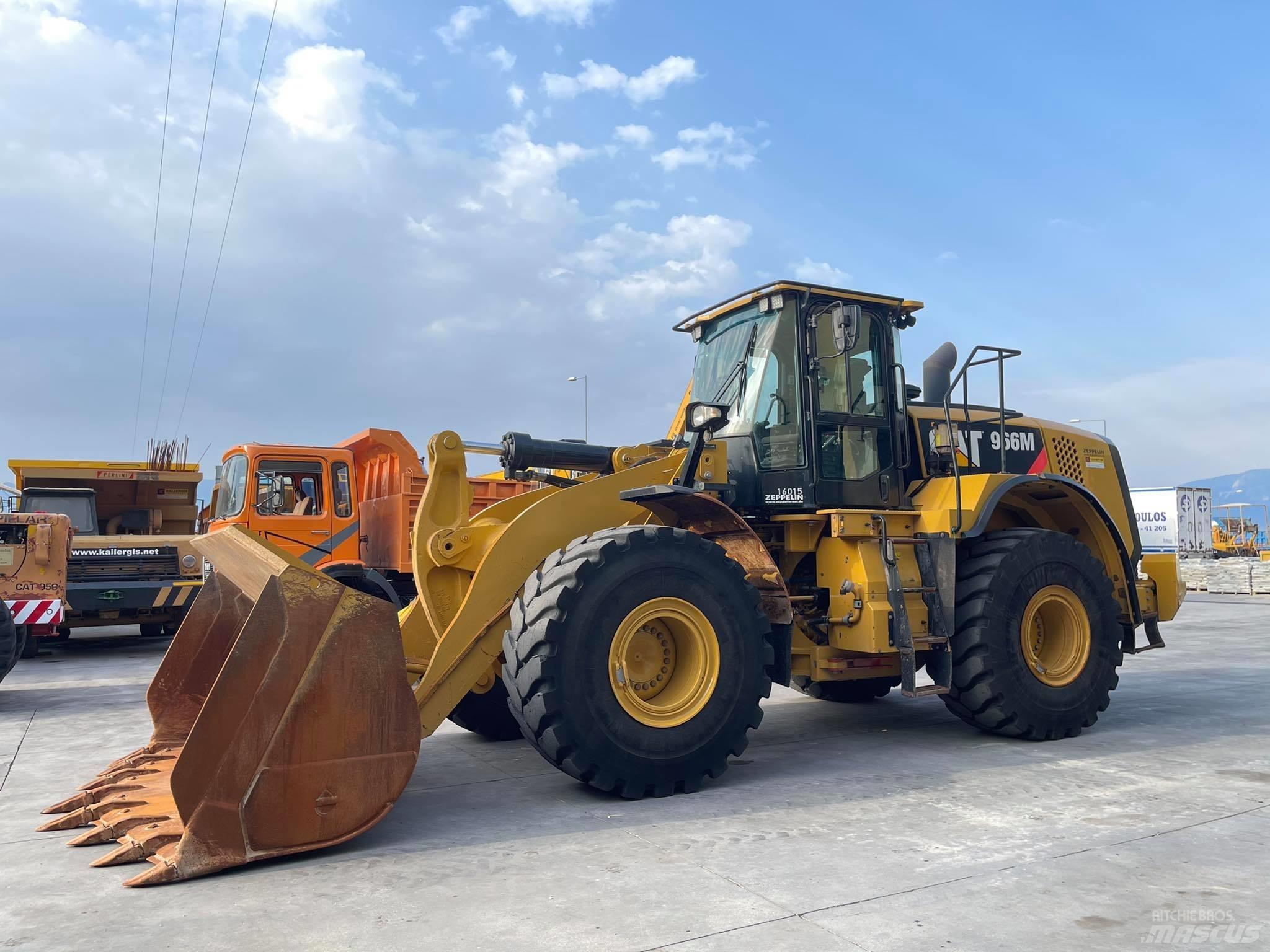 CAT 966M Tekerlekli yükleyiciler