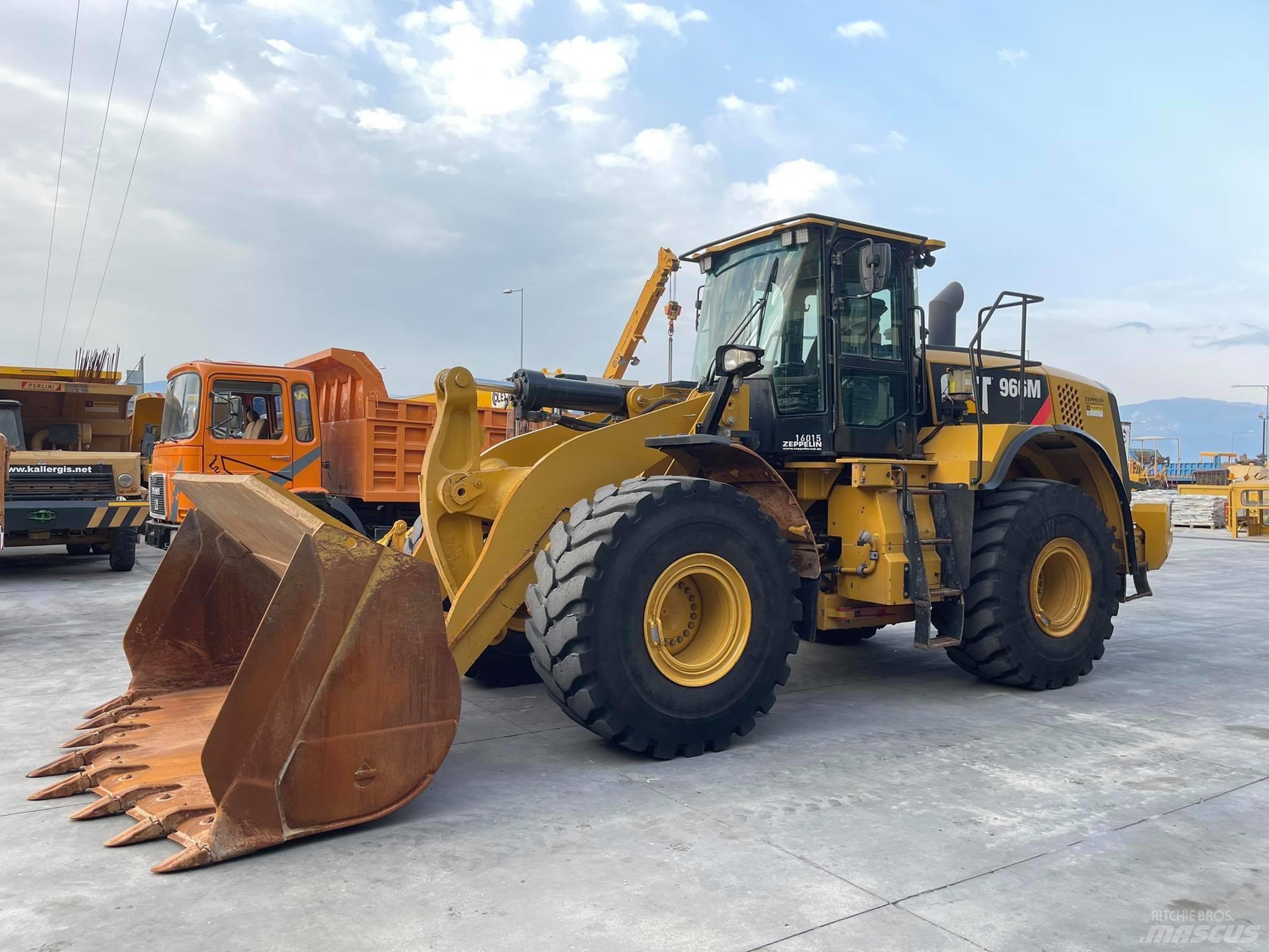CAT 966M Tekerlekli yükleyiciler