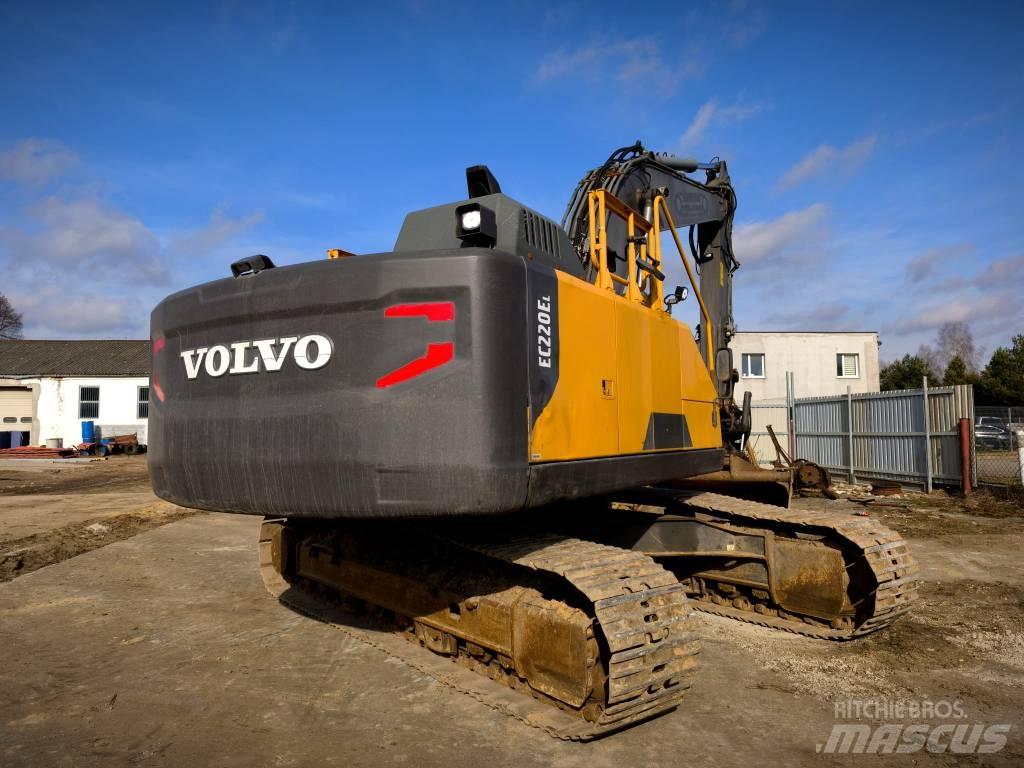 Volvo EC220EL Paletli ekskavatörler